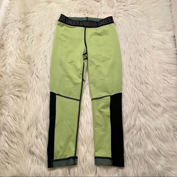 Under Armour HeatGear Compression Capri Legging - Picture 7 of 12